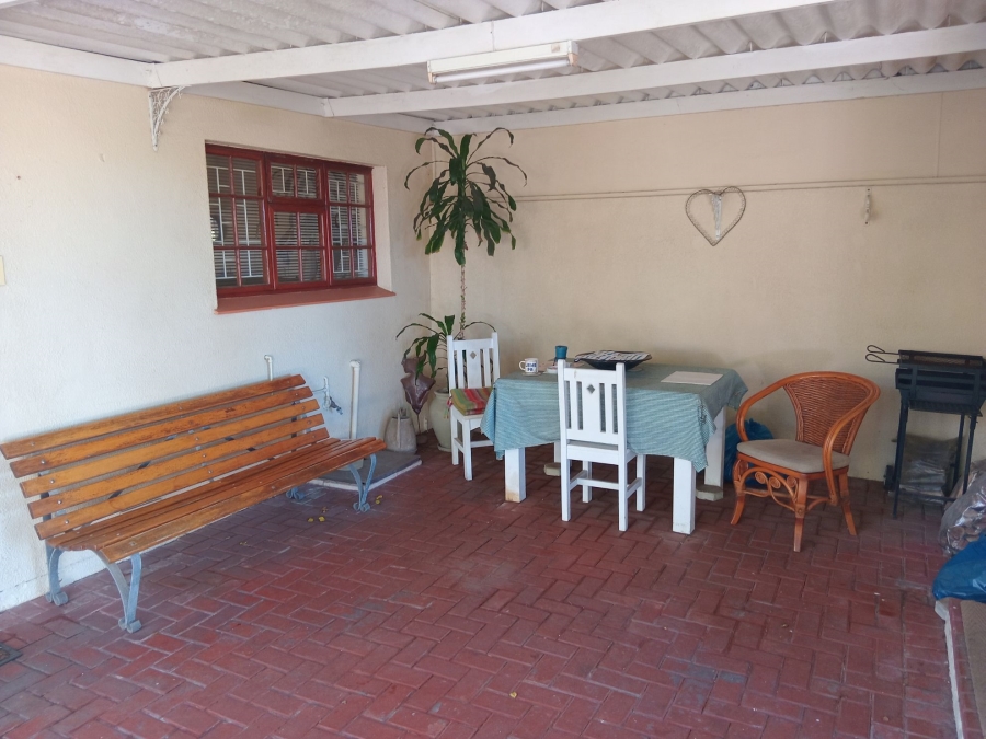 3 Bedroom Property for Sale in Heiderand Western Cape